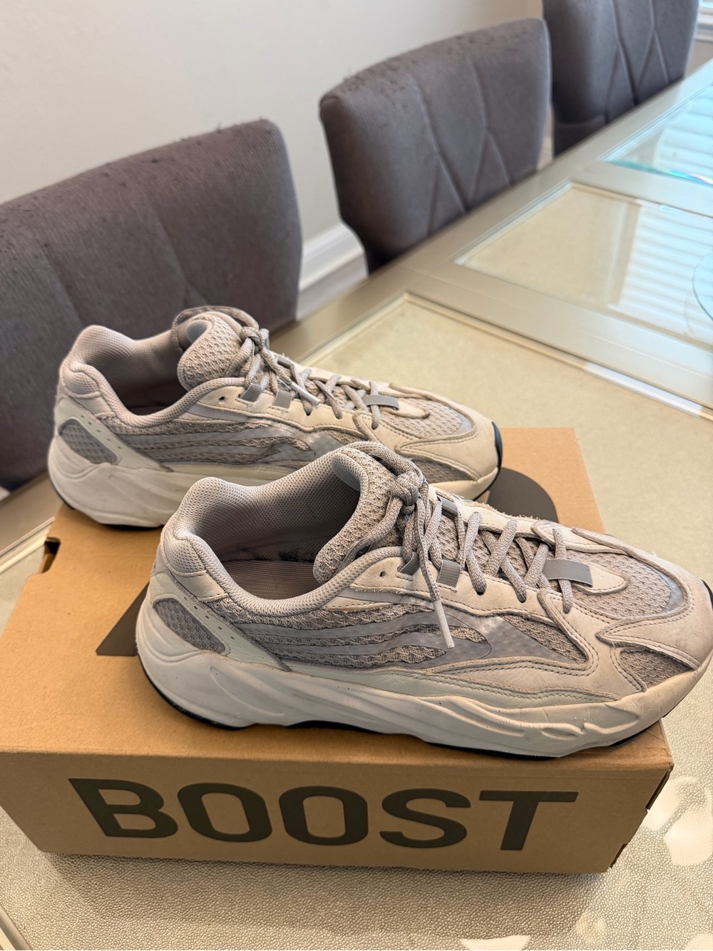 Yeezy Boost Men's Light Gray Sneakers